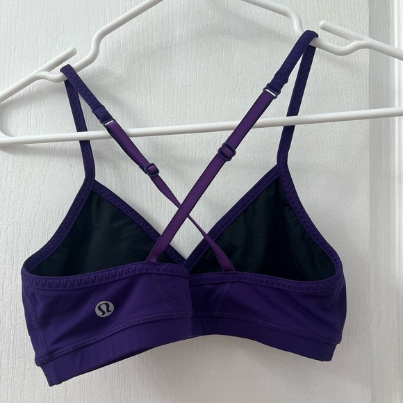 Lululemon Purple Triangle Eagle Yoga Bra with Cross-Straps (Size 4) - Picture 5 of 9